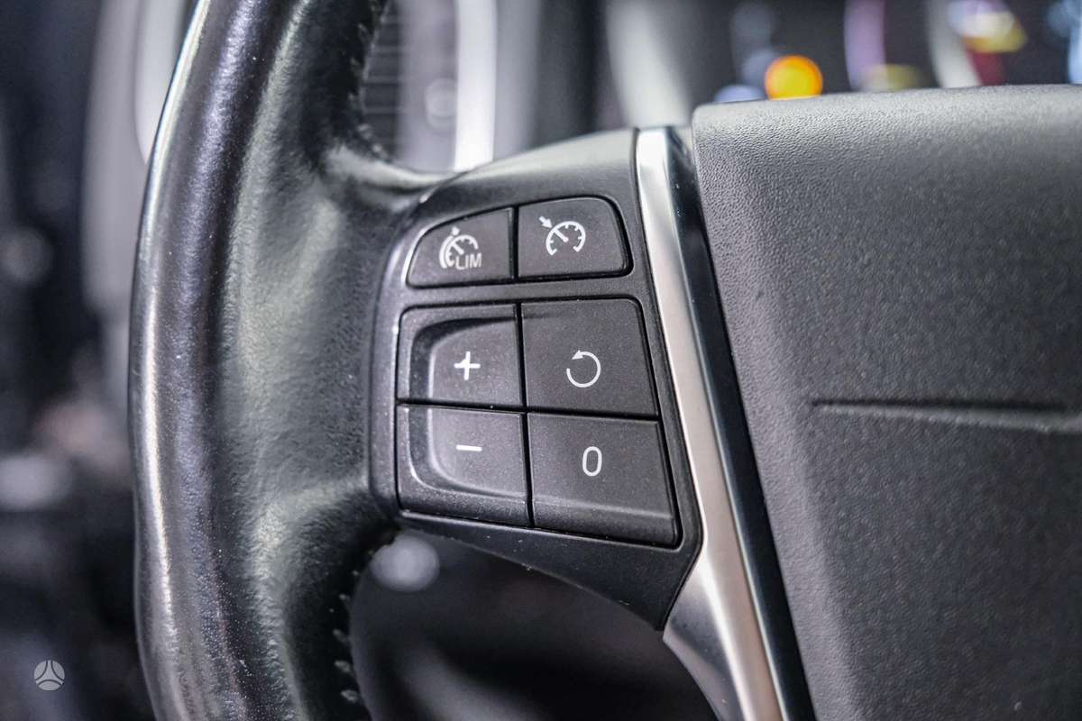Volvo V60, 2.0 l., Универсал