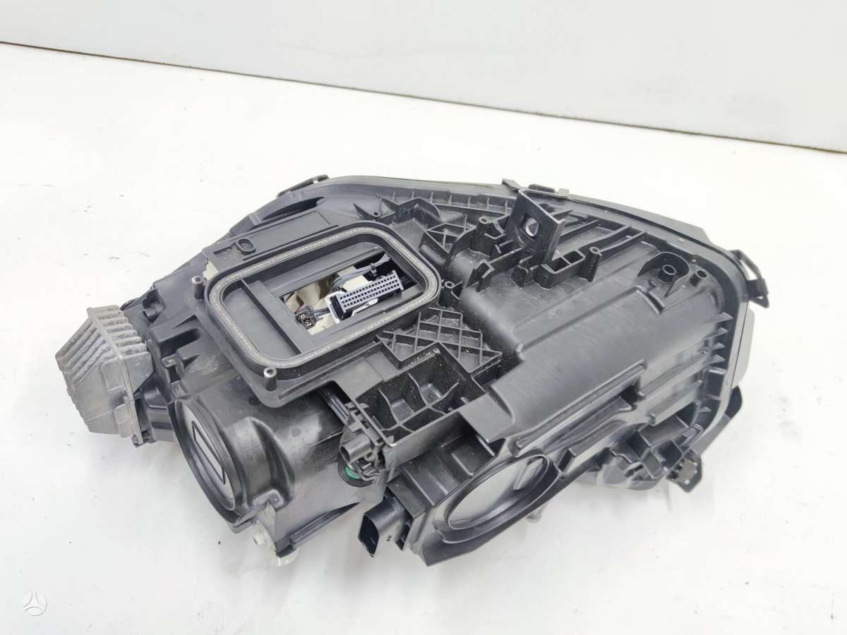Mercedes-Benz EQA детали кузова