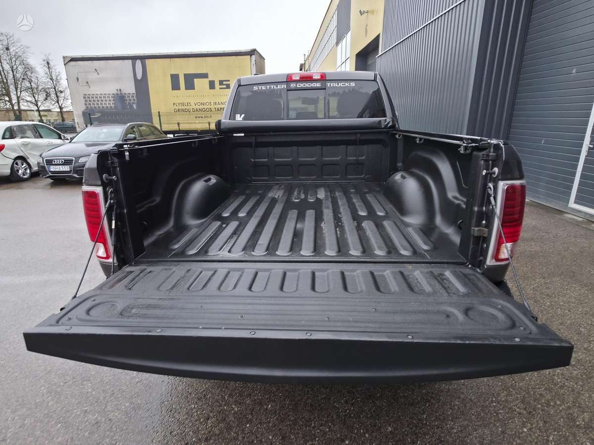Dodge Ram, 3.0 l., off-road / crossover