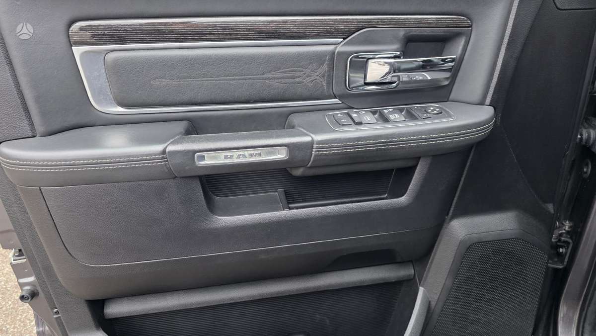 Dodge Ram, 3.0 l., Внедорожник / Кроссовер