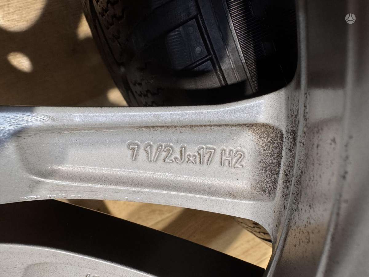 Audi A5 A6 su M+S padangomis, light alloy, R17