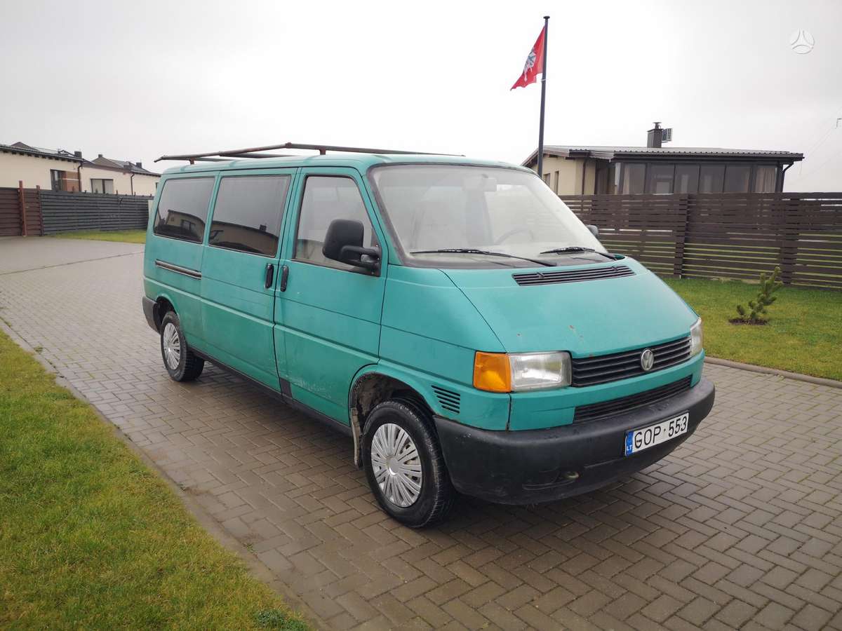 Volkswagen Transporter - 2