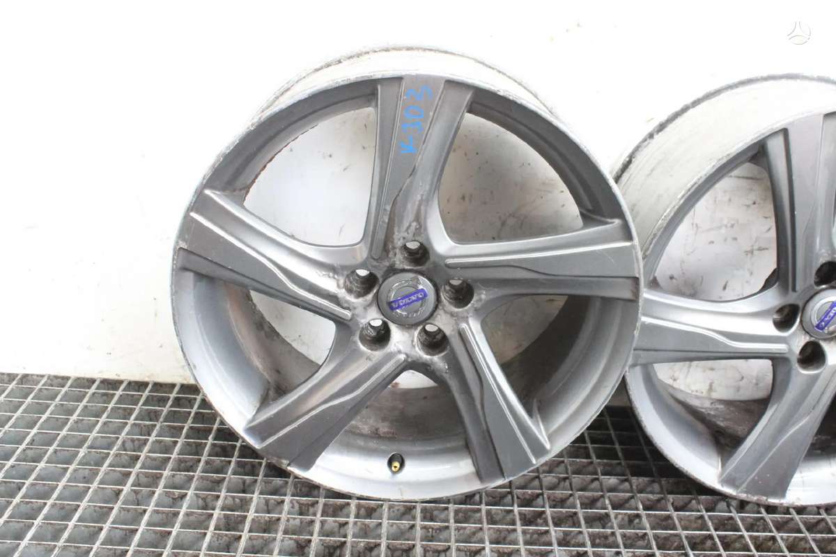 Volvo S60, lengvojo lydinio, R18