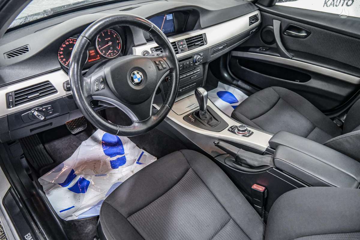 BMW 320, 2.0 l., Универсал