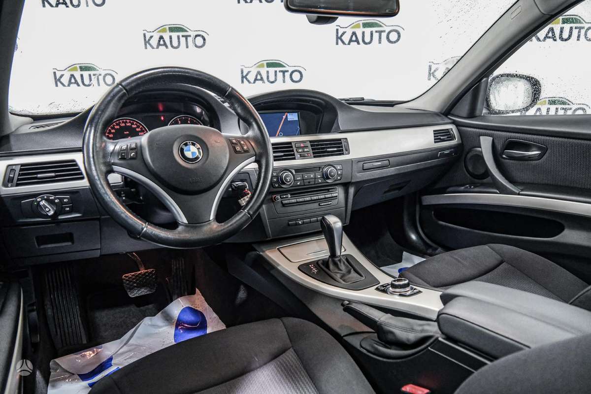 BMW 320, 2.0 l., Универсал