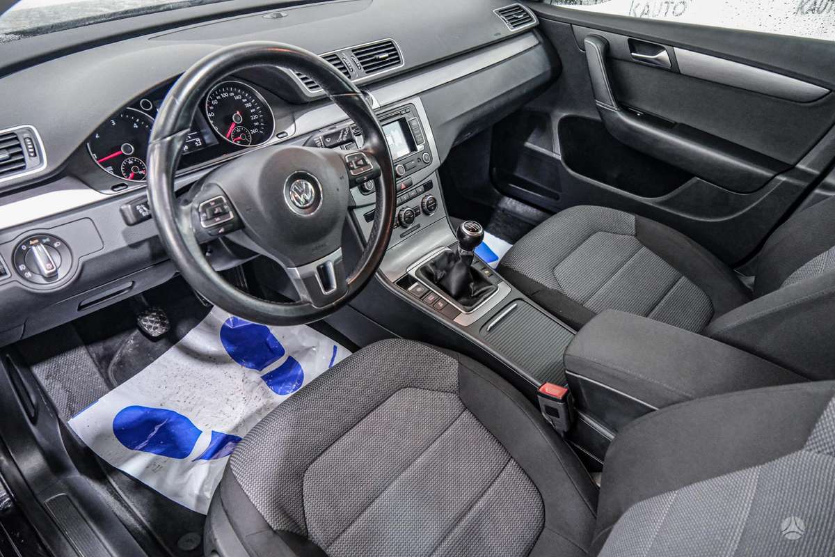 Volkswagen Passat, 1.6 l., Универсал