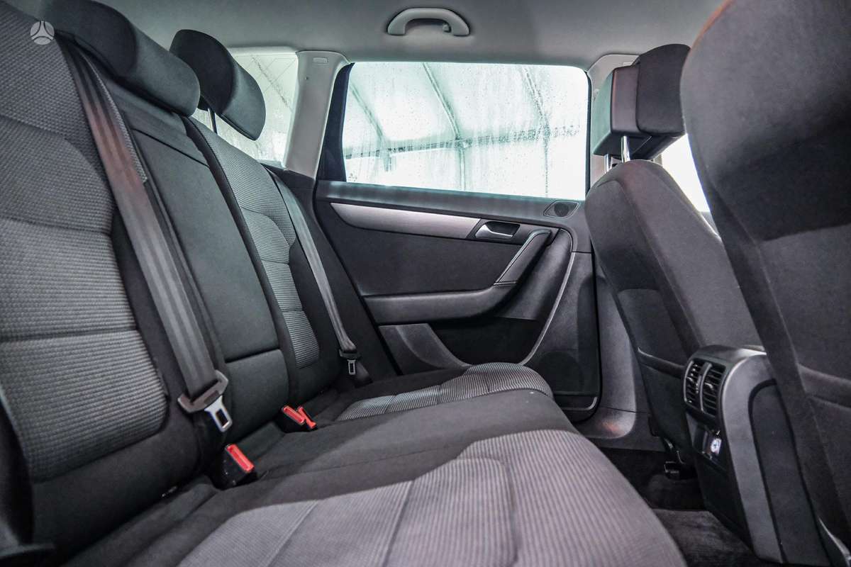 Volkswagen Passat, 1.6 l., Универсал