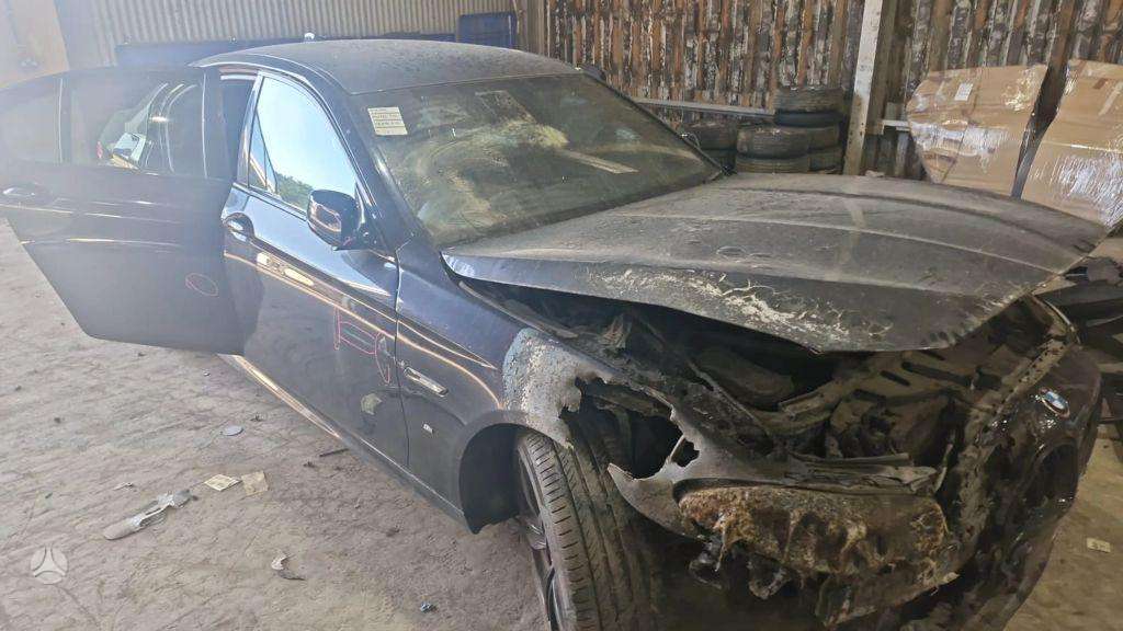 BMW 5 serija