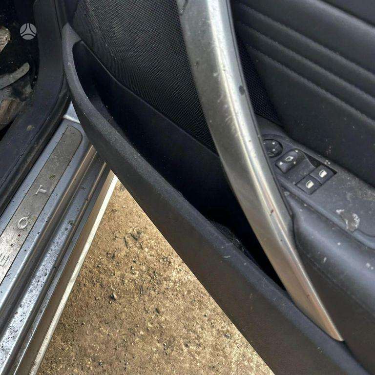 Peugeot RCZ