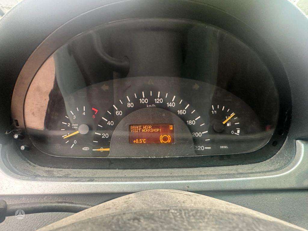 Mercedes-Benz Vito