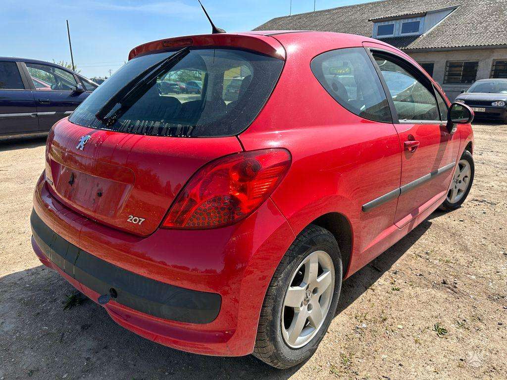 Peugeot 207