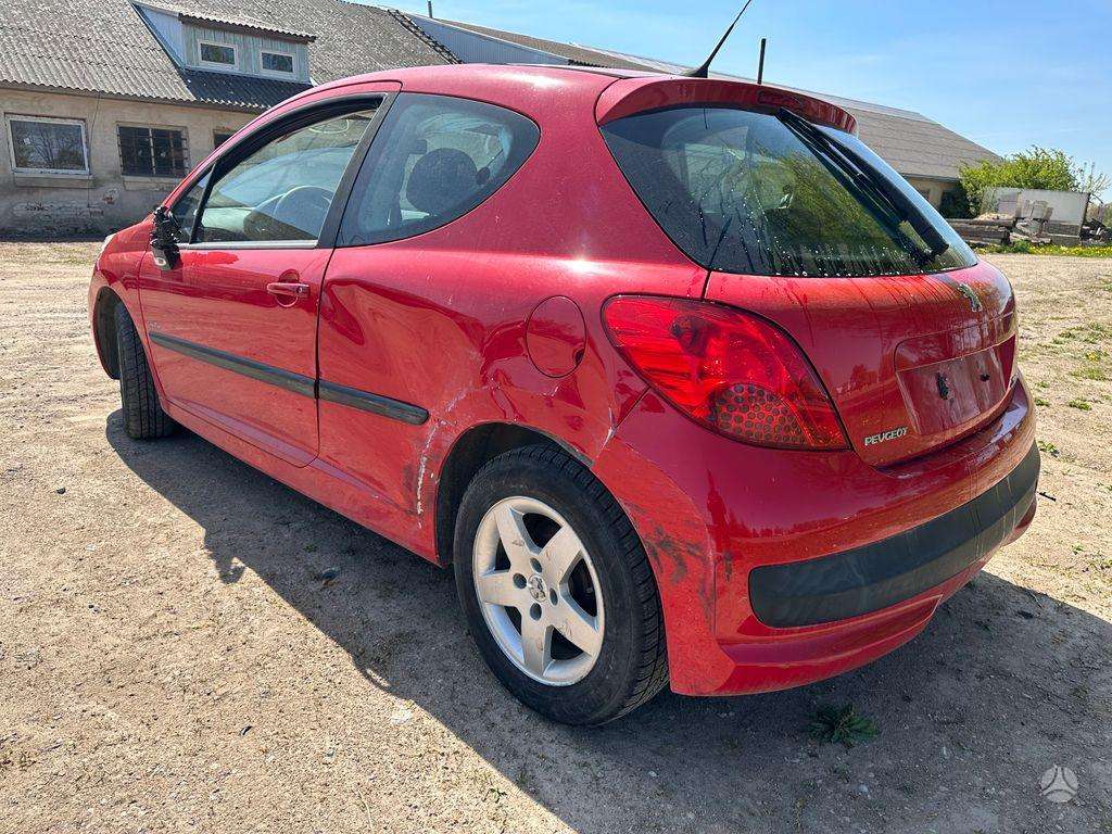 Peugeot 207