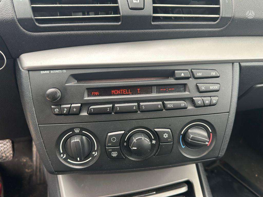 BMW 1 serija