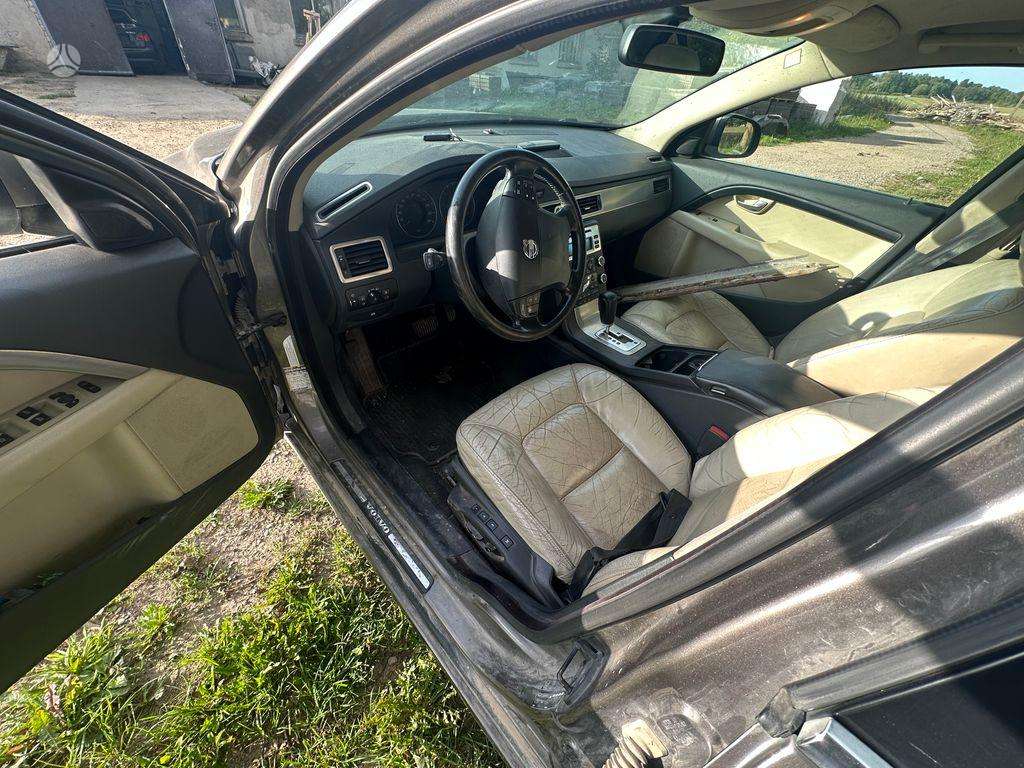 Volvo S80