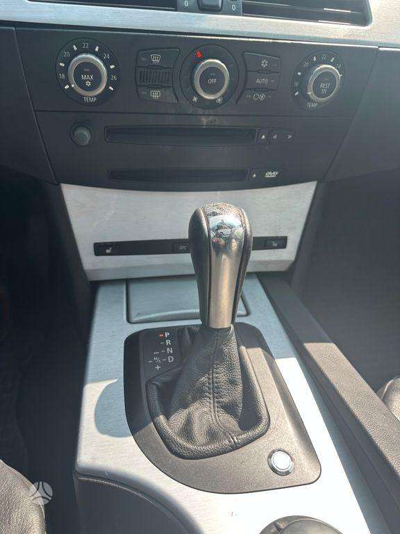 BMW 5 serija