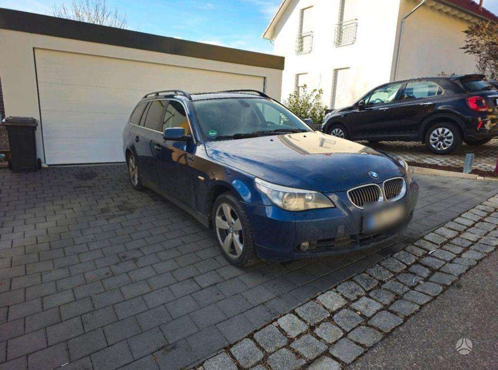 BMW 530