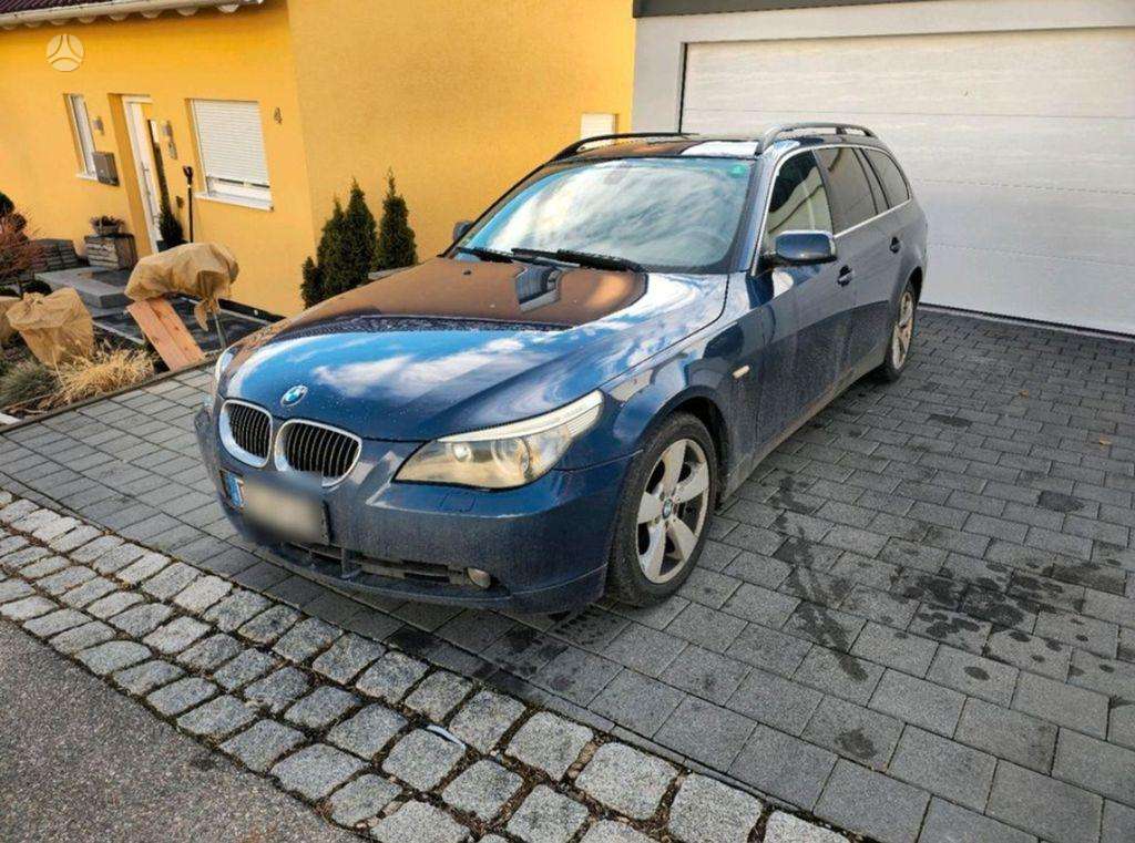 BMW 530