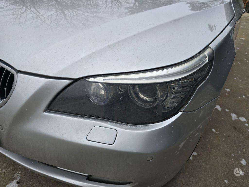 BMW 525