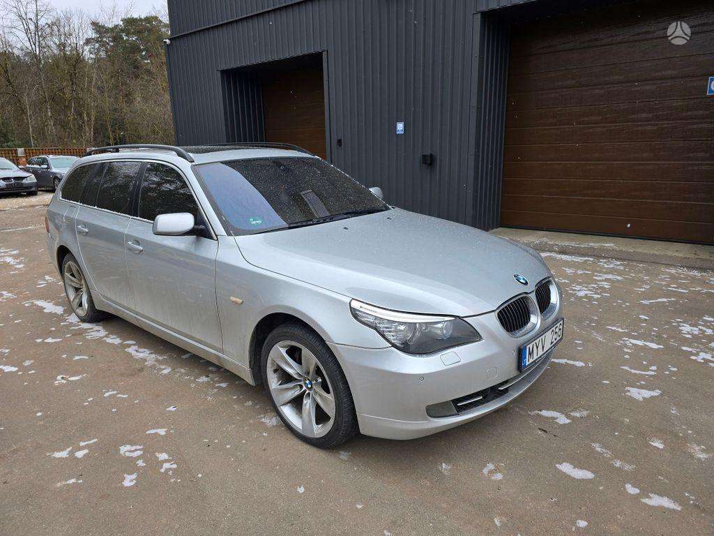 BMW 525