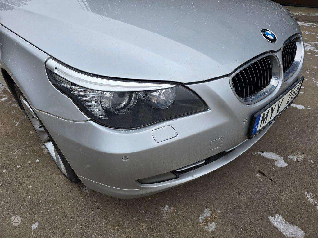 BMW 525