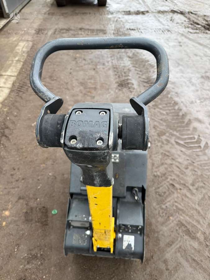 Bomag BPR55/65D, vibrator / compactor