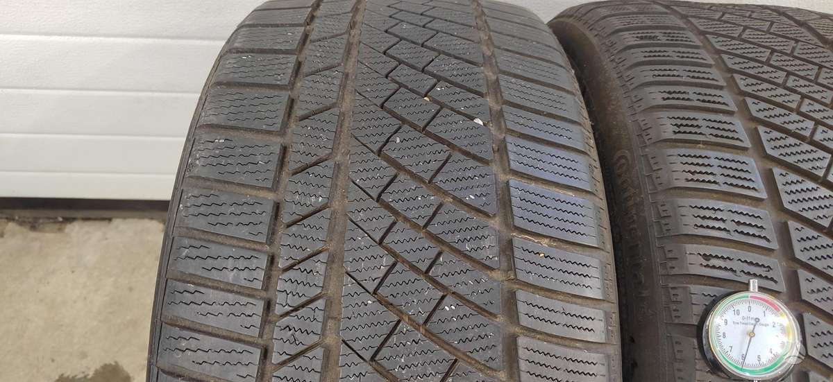 Continental Winter contact TS 830P, winter 295/35 R19