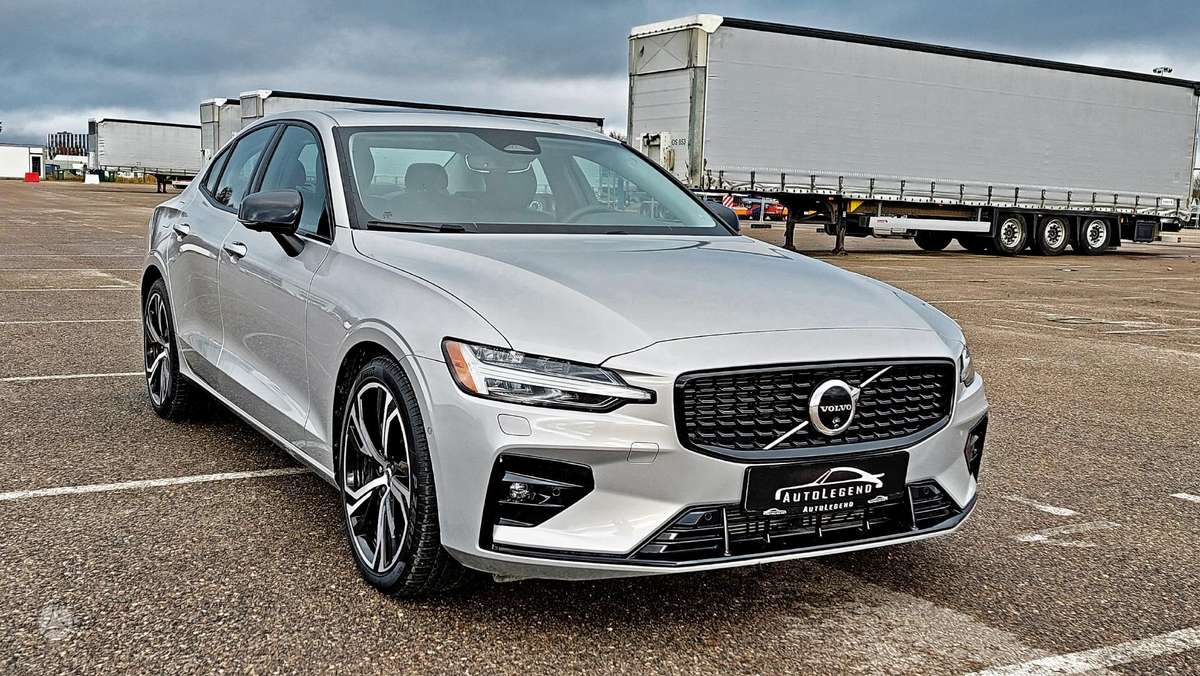 Volvo S60 - 2