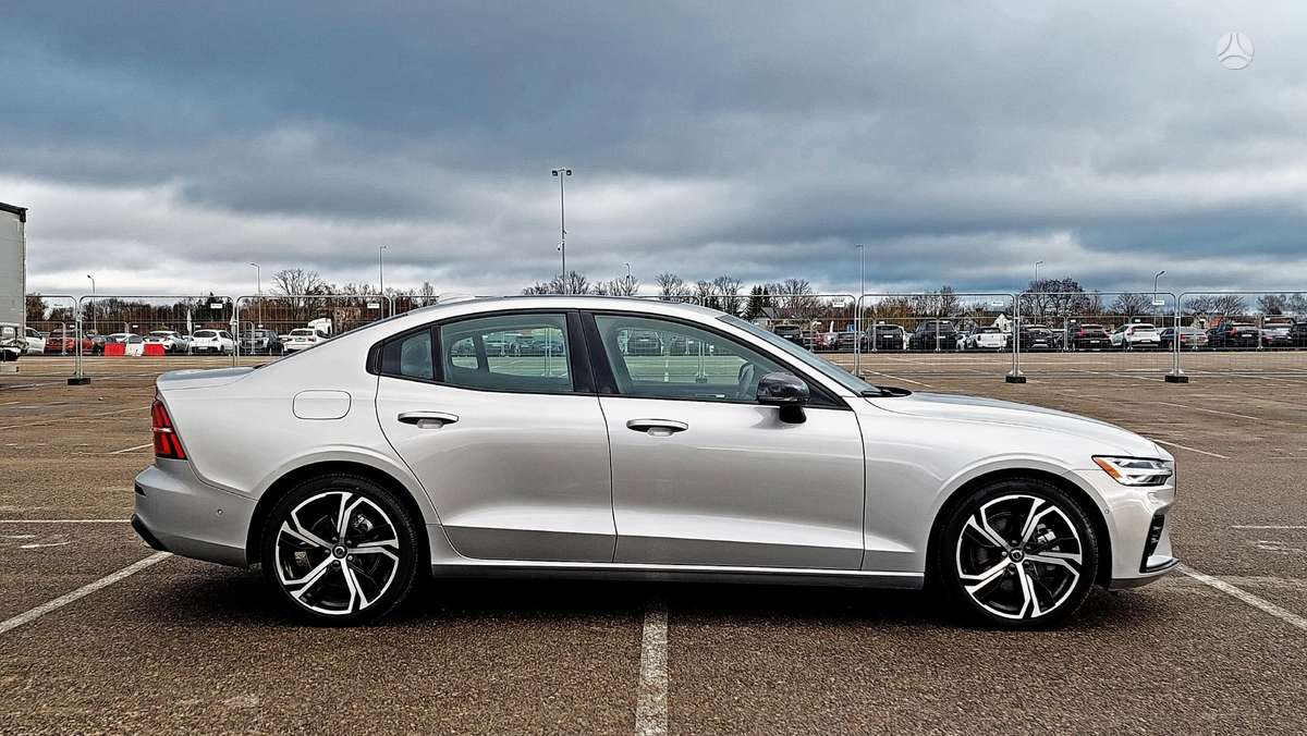 Volvo S60 - 9