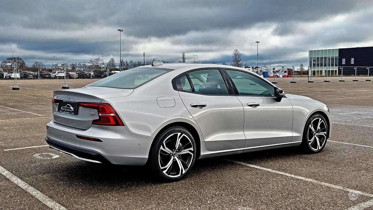 Volvo S60 - 12