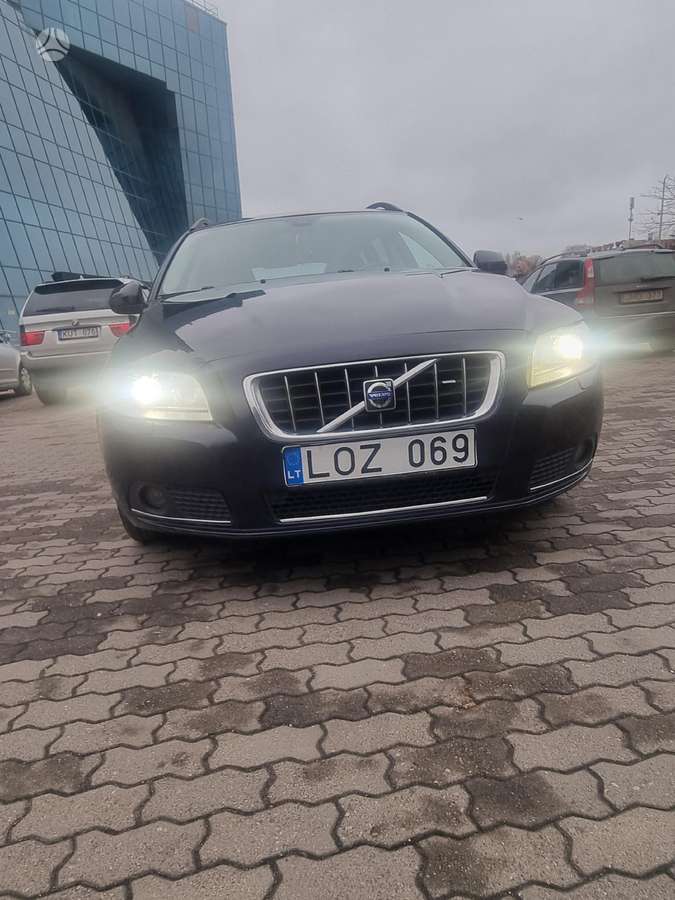 Volvo V70, 2.0 l., Универсал