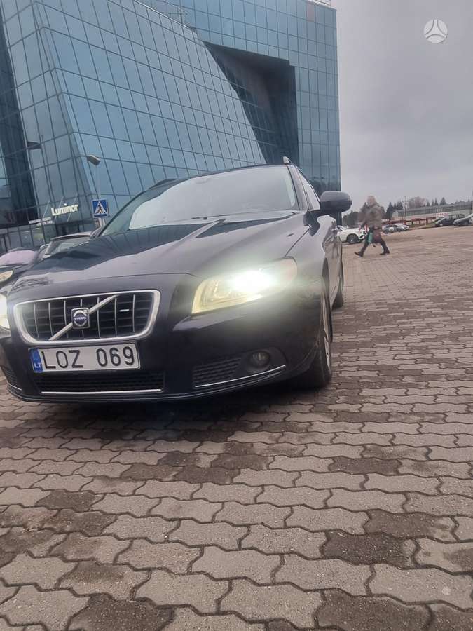 Volvo V70, 2.0 l., Универсал