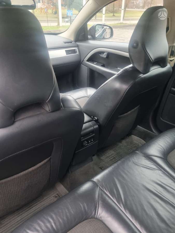 Volvo V70, 2.0 l., Универсал