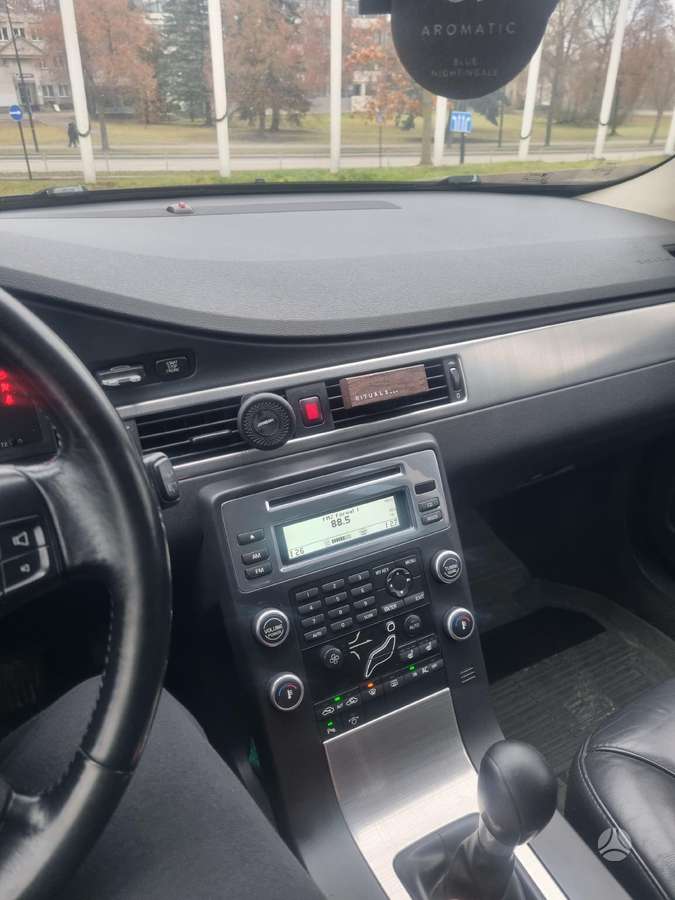 Volvo V70, 2.0 l., Универсал