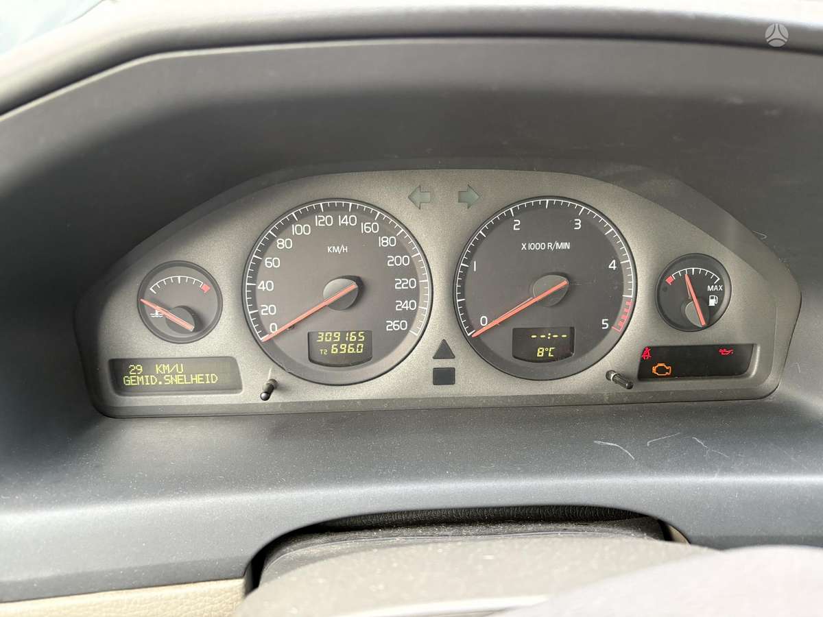 Volvo S60, 2.4 l., Седан