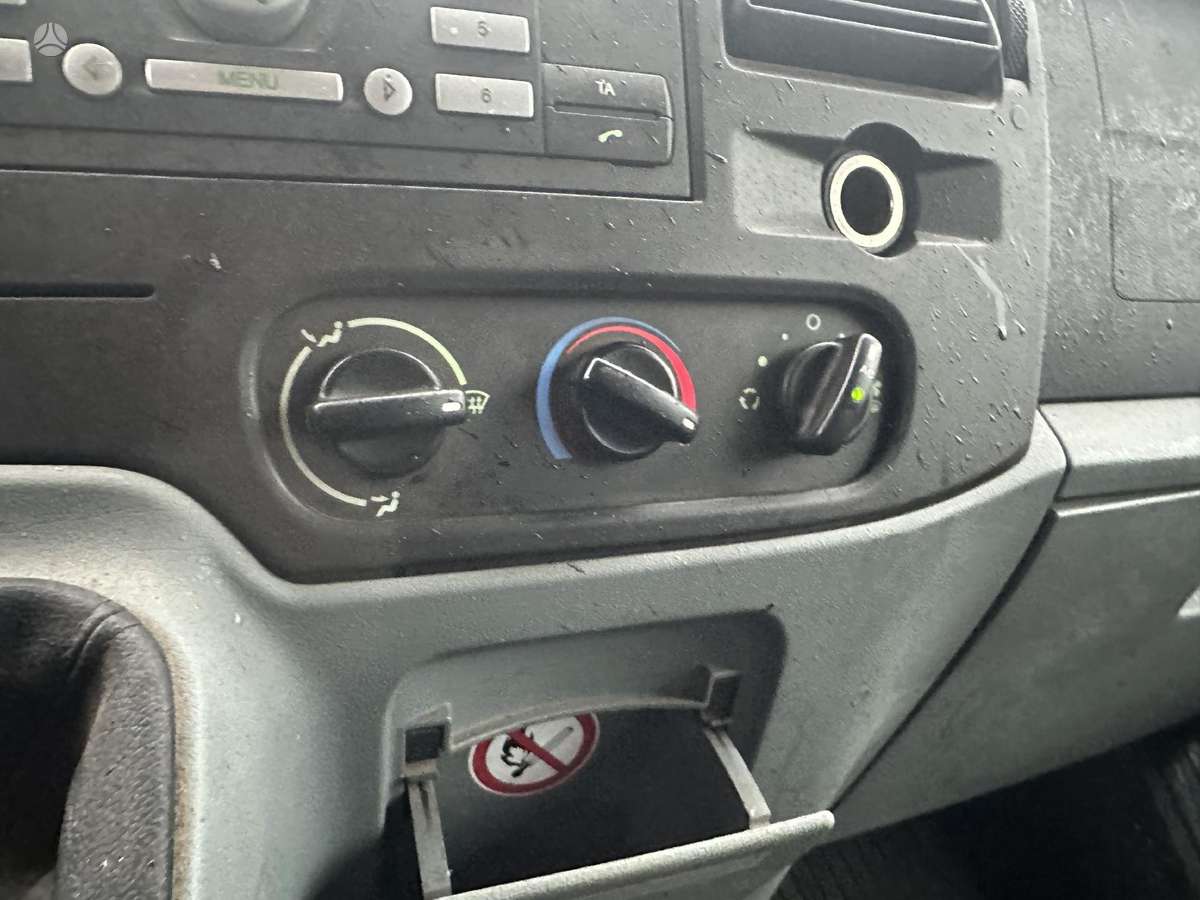 Ford Transit, 2.4 l., cargo van