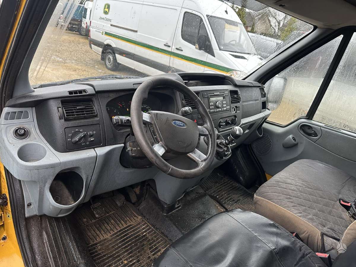 Ford Transit, 2.4 l., cargo van