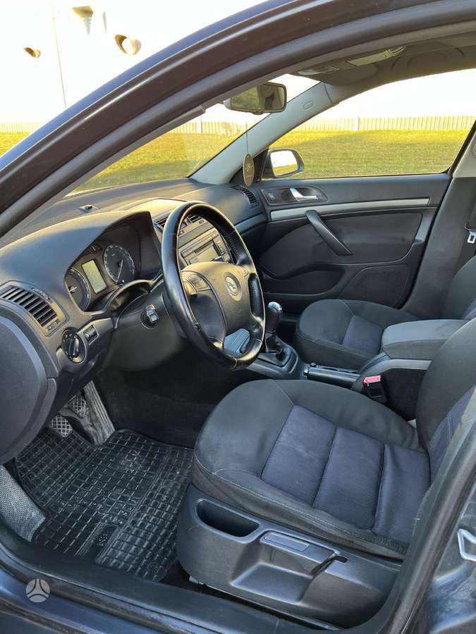 Škoda Octavia - 6