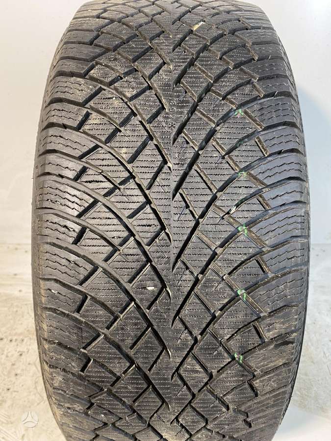 Nokian Hakka R5, winter 265/40 R22