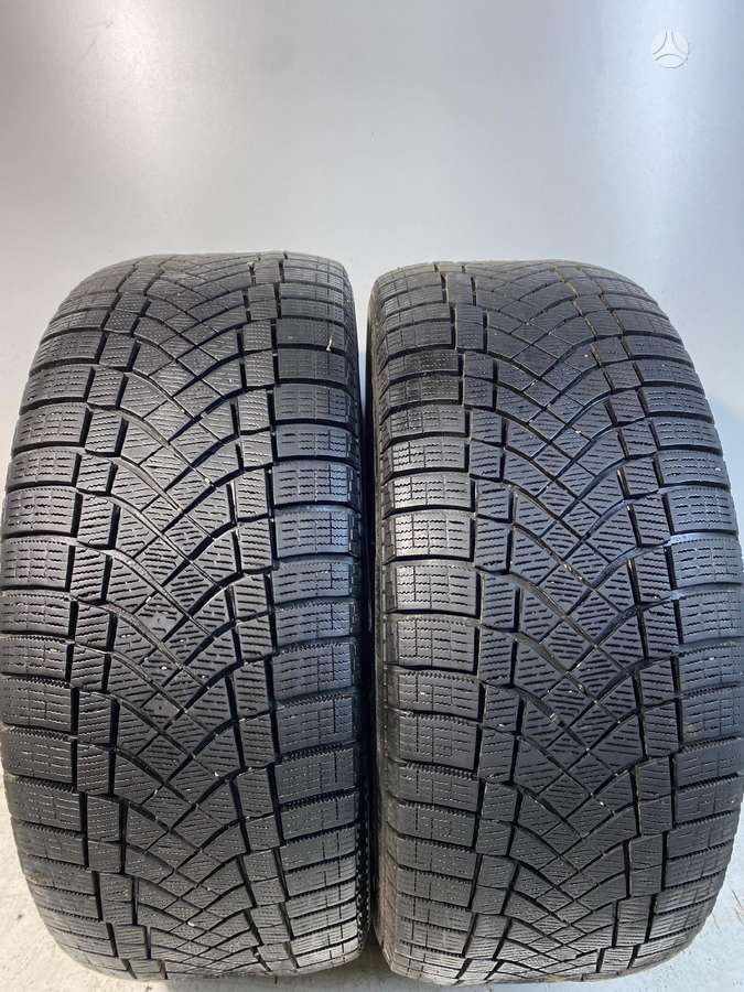 Pirelli Ice Zero, winter 255/50 R19
