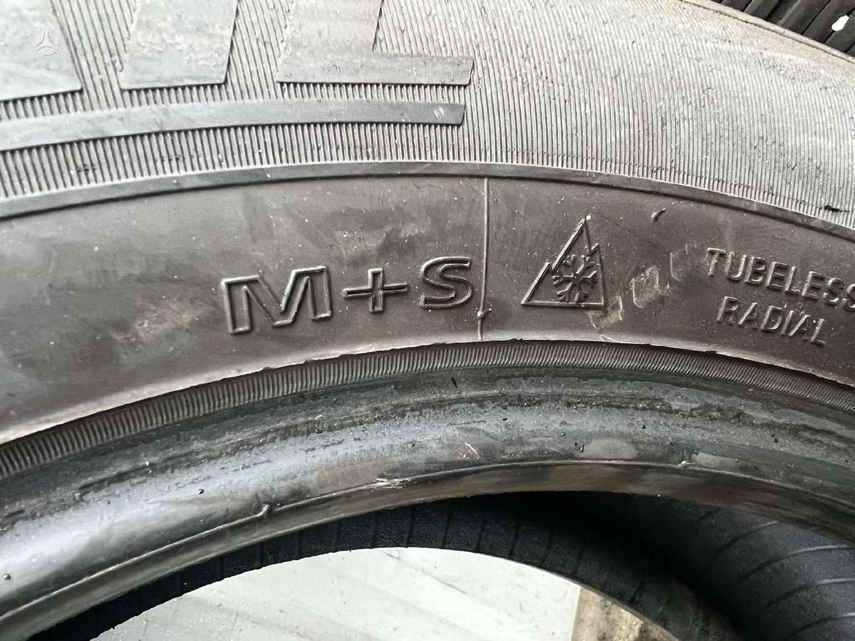 Landsail, universalios 235/60 R18
