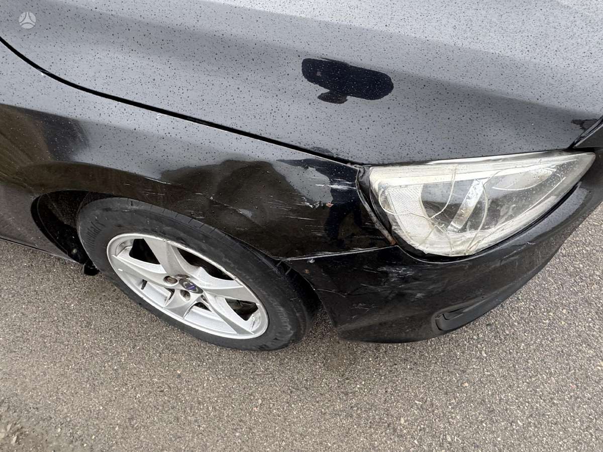 Volvo S60, saloon / sedan