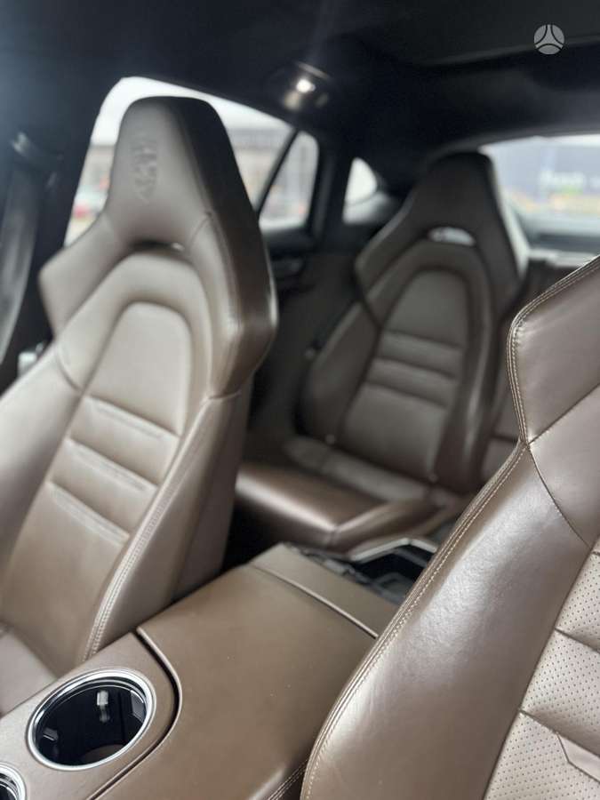 Porsche Panamera, 2.9 l., Седан