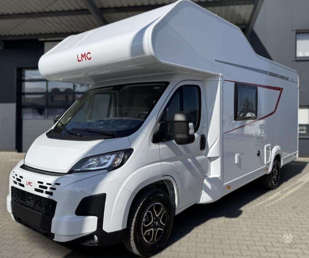 LMC A690  Tourer, campers
