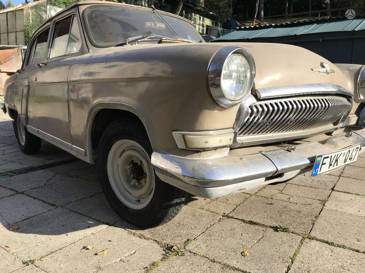 GAZ 21, Седан