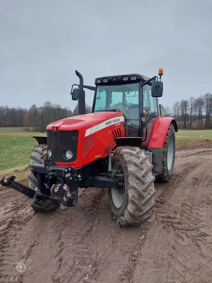 Massey Ferguson 5465, traktoriai