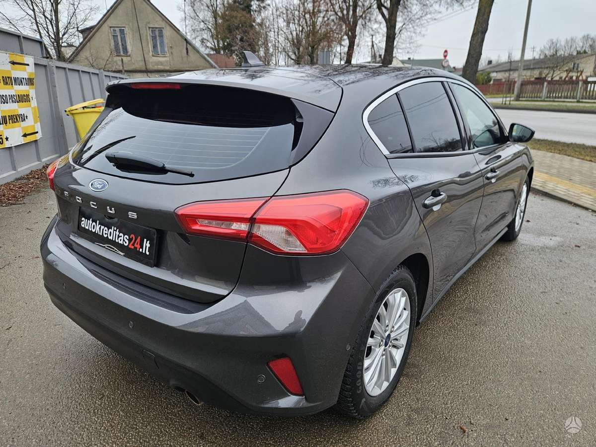 Ford Focus, 1.0 l., hatchback