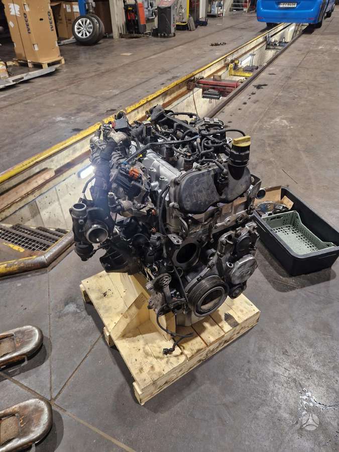 Iveco 70c180, грузовые микроавтобусы