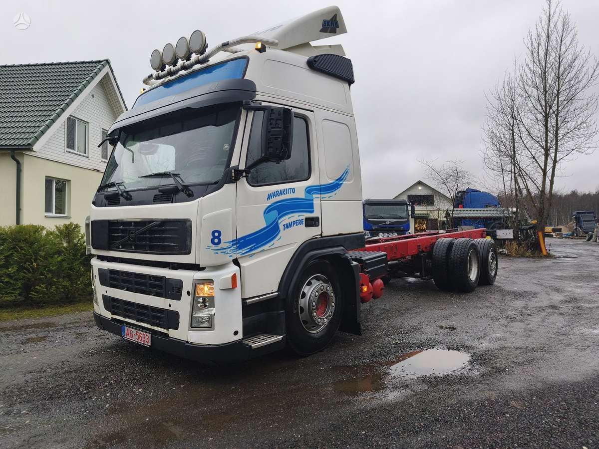 Volvo FM440, važiuoklės