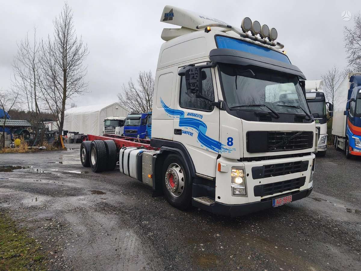 Volvo FM440, važiuoklės