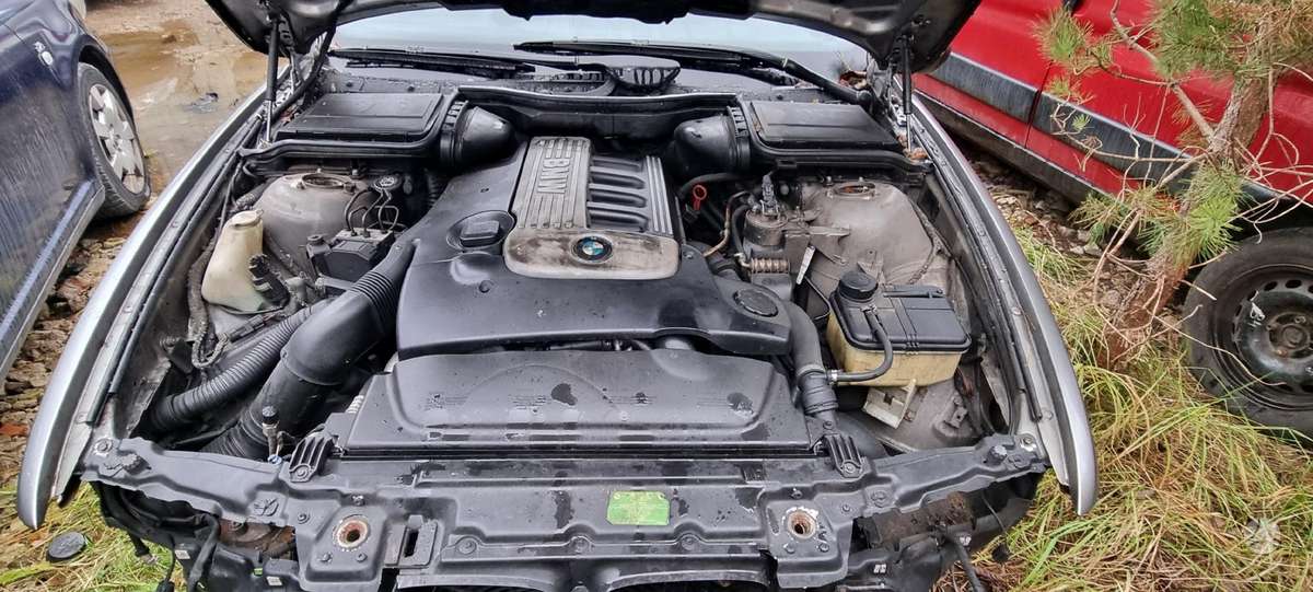 BMW 530 по частям